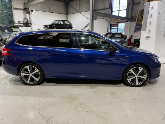 Peugeot 308 SW 2.0 Bluehdi 180 Gt Eat8 - 2018 18 White #2