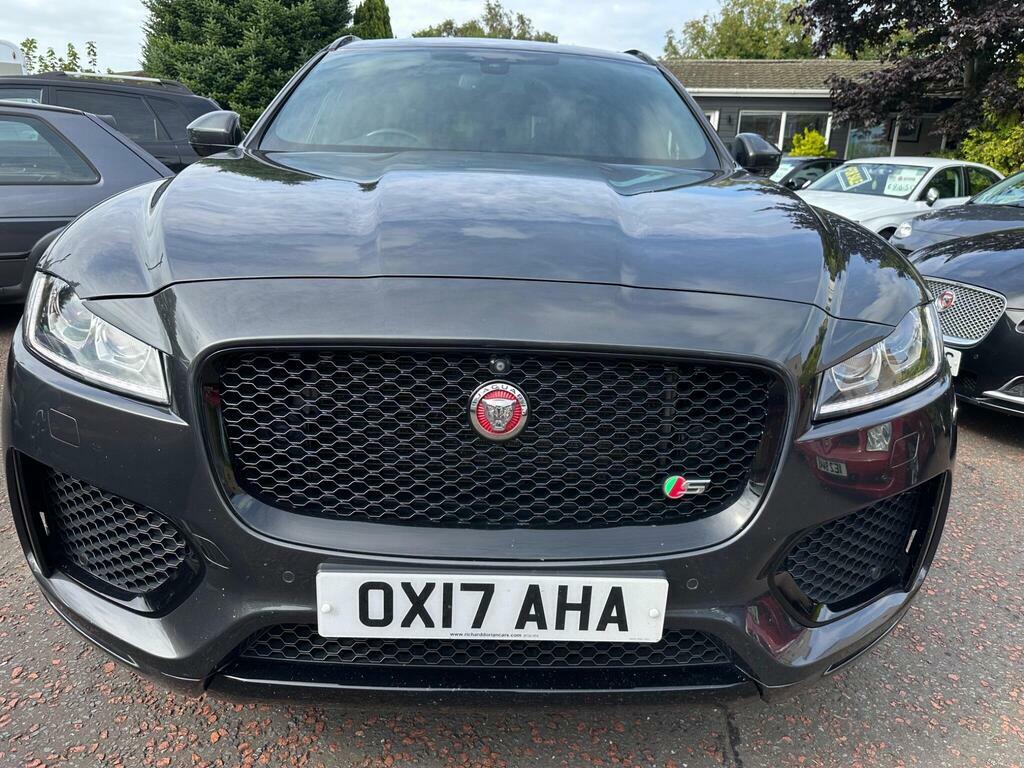 Jaguar F-Pace 3.0 D300 V6 S Awd Euro 6 S S OX17AHA Grey #2