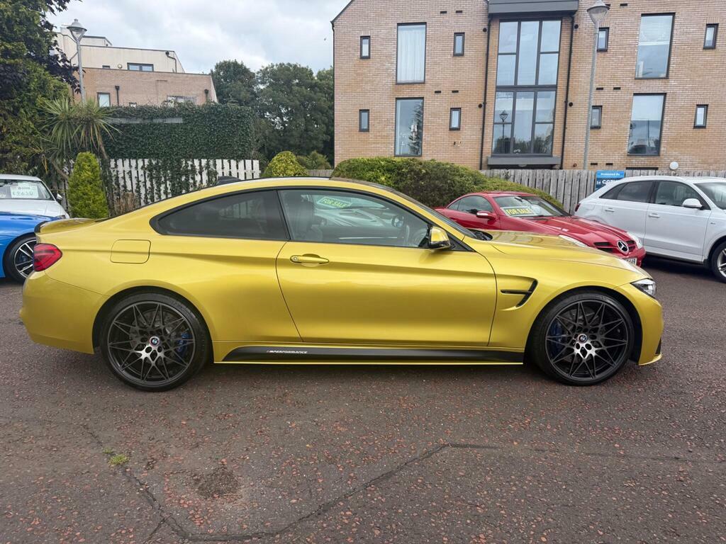 BMW M4 M4 Competition Black #11