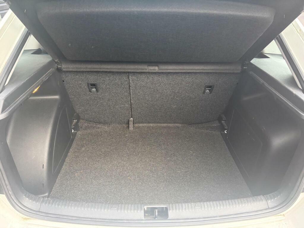 Skoda Rapid Spaceback Se Tech Blue #7