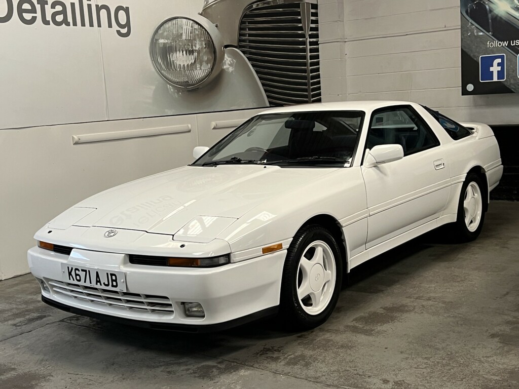 Toyota Supra 3.0 White #2