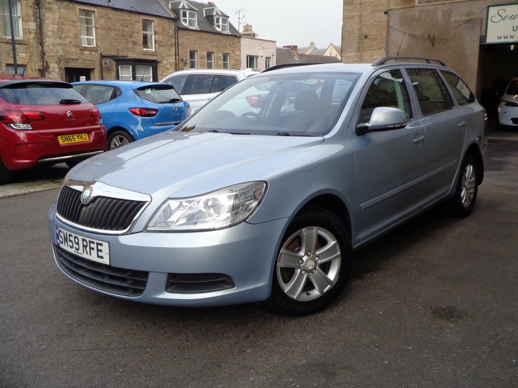 Skoda Octavia 1.4Tsi Se 5-Door Estate SM59RFE Blue #2