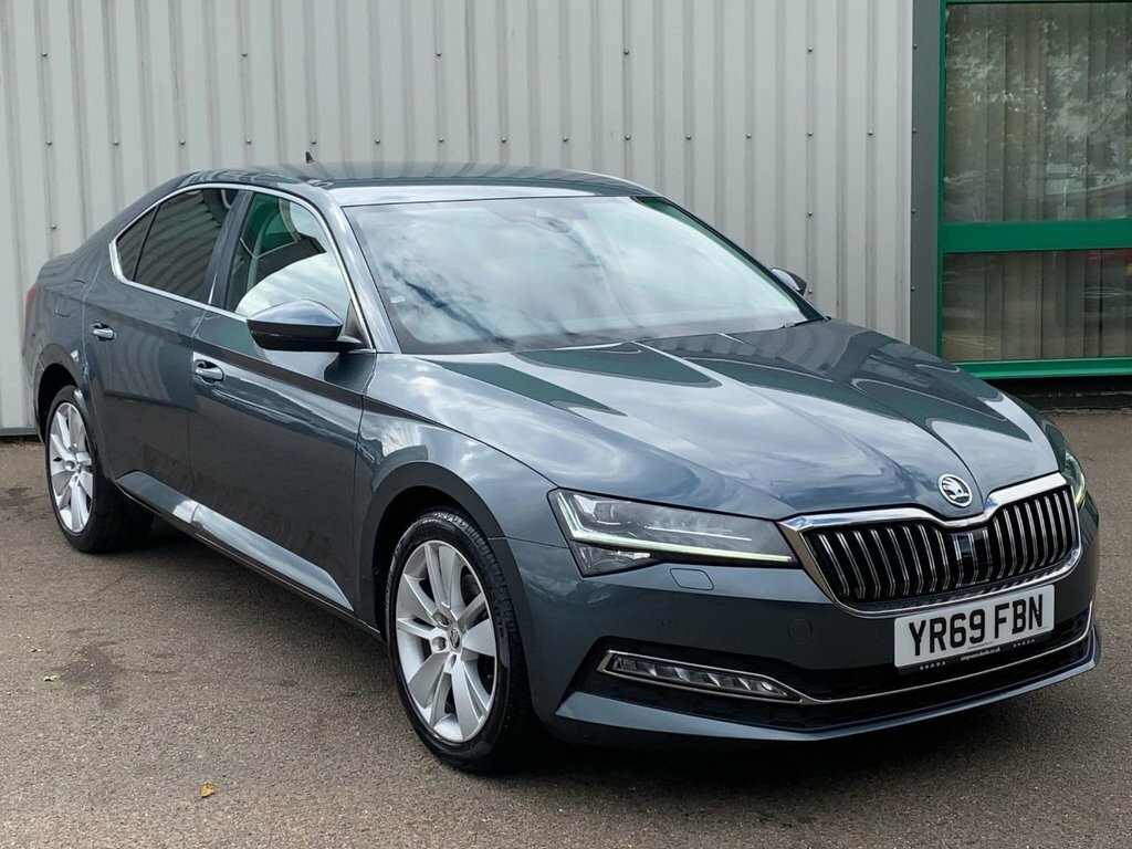 Skoda Superb 2019 1.5 Tsi Act Se L Hatchback Dsg Eur Grey #4