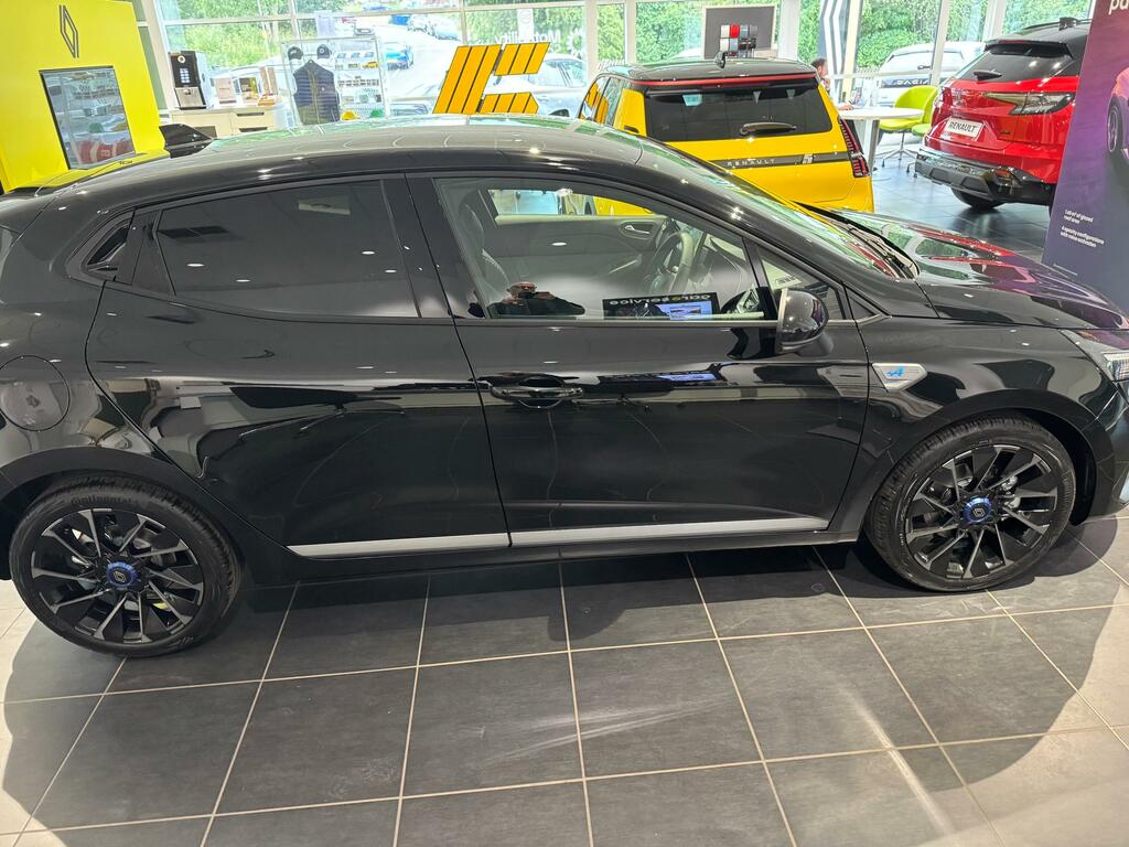 Renault Clio Techno Esprit Alpine Tce 90 Black #2