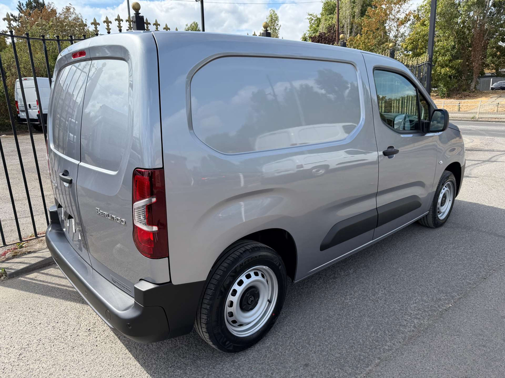 Citroen Berlingo Enterprise Plus Bluehdi Ss VN26WZT #2