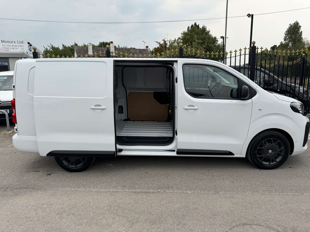 Vauxhall Vivaro Turbo D Pro XL Panel Van Lwb Euro 6 RSM774 #6