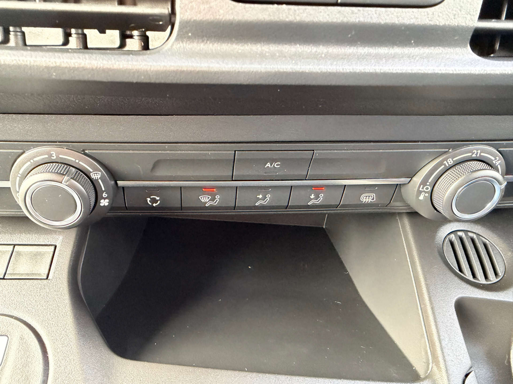 Vauxhall Combo Pro White #11