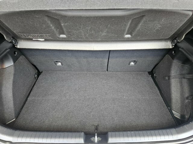 Hyundai I20 1.2 Blue Drive Se Hatchback Euro White #4