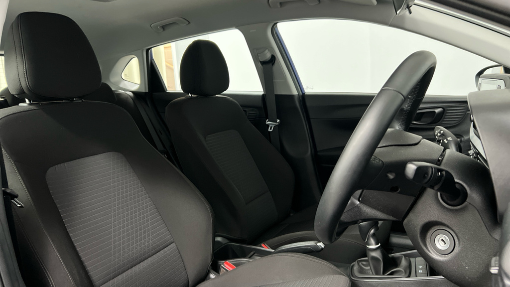 Hyundai I20 Se Connect Red #12