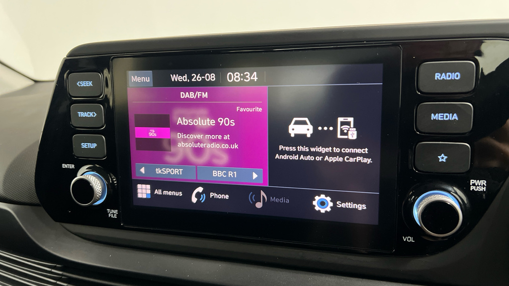 Hyundai I20 Se Connect Red #22