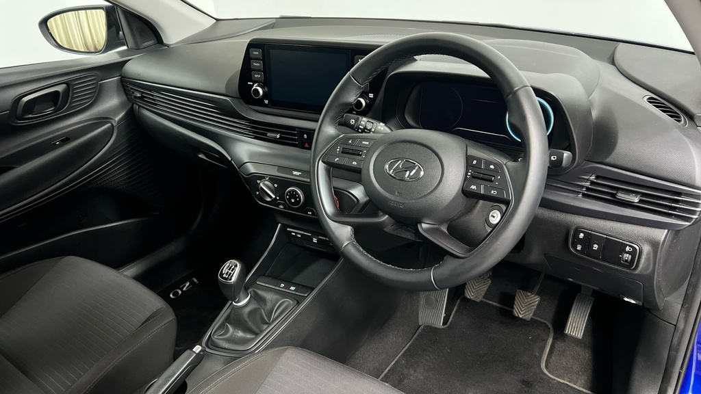 Hyundai I20 Se Connect Red #6