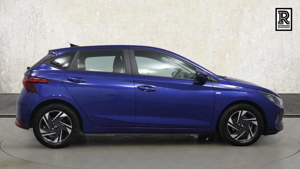 Hyundai I20 Se Connect Red #4