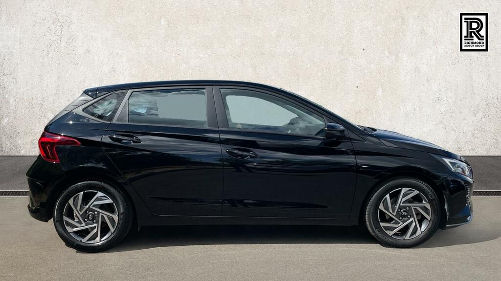 Hyundai I20 T-gdi Premium Black #4