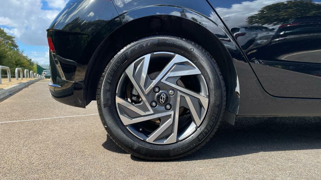 Hyundai I20 T-gdi Premium Black #31