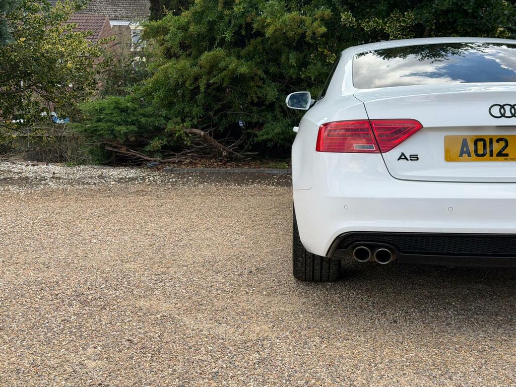 Audi A5 2.0 Tdi Black Edition Euro 5 Ss White #6