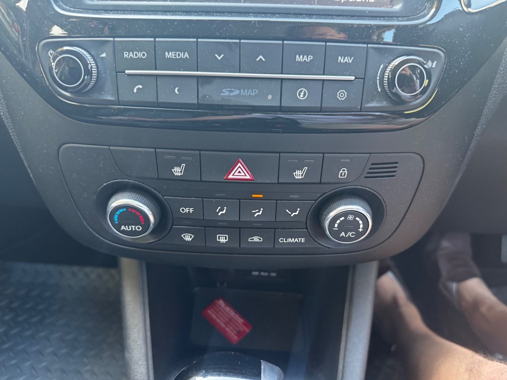 Kia Venga  Blue #9