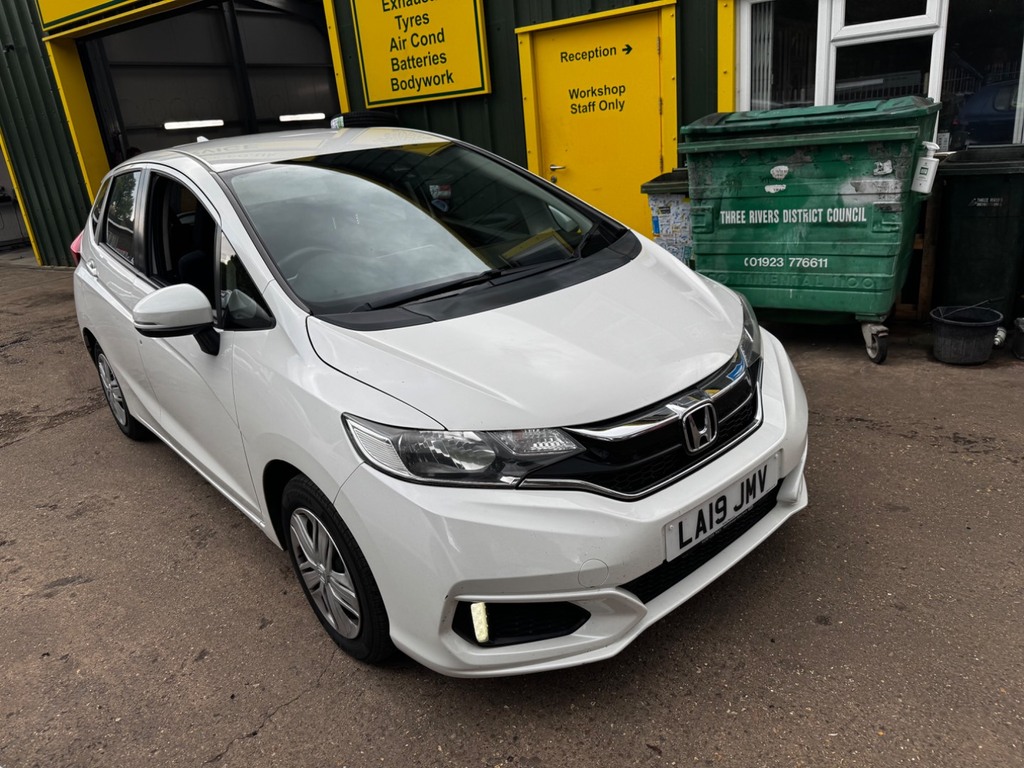 Honda Jazz 1.3 I-vtec S White #3