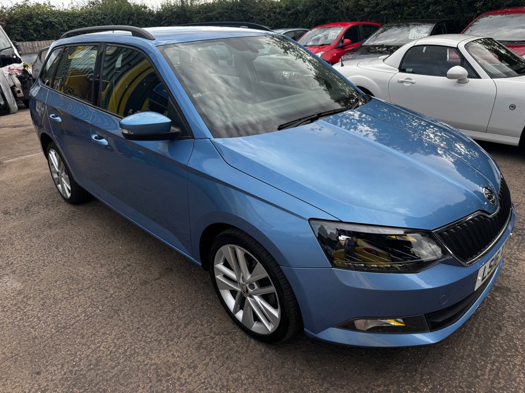 Skoda Fabia 1.2 Tsi Se L Dsg Blue