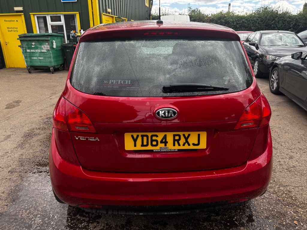 Kia Venga 1.6 3 Red #6