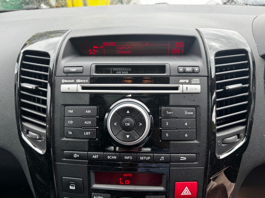 Kia Venga 1.6 3 Sat Nav White #10