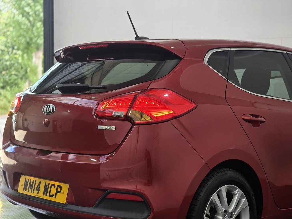 Kia Ceed Vr7 Red #28