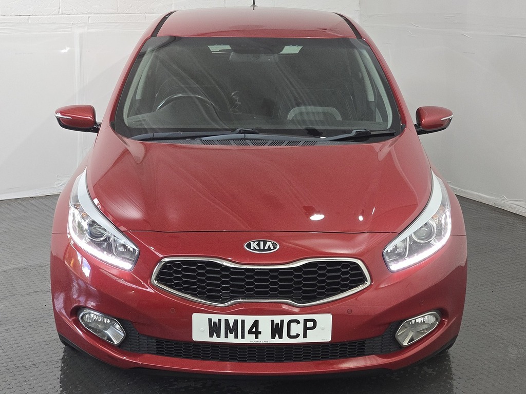 Kia Ceed Vr7 Red #10