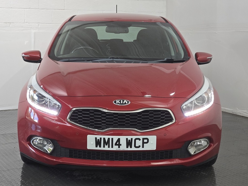 Kia Ceed Vr7 Red #9