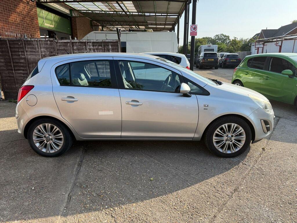 Vauxhall Corsa Hatchback 1.4 16V Se Euro 5 201161 Silver #3