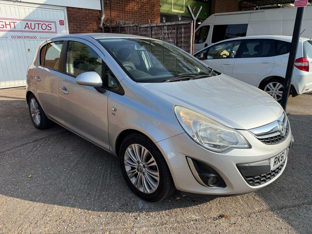 Vauxhall Corsa Hatchback 1.4 16V Se Euro 5 201161 Silver
