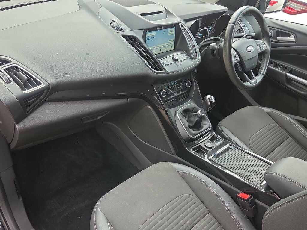 Ford Kuga 1.5 Tdci Titanium - 2018 NRZ6204 Black #2