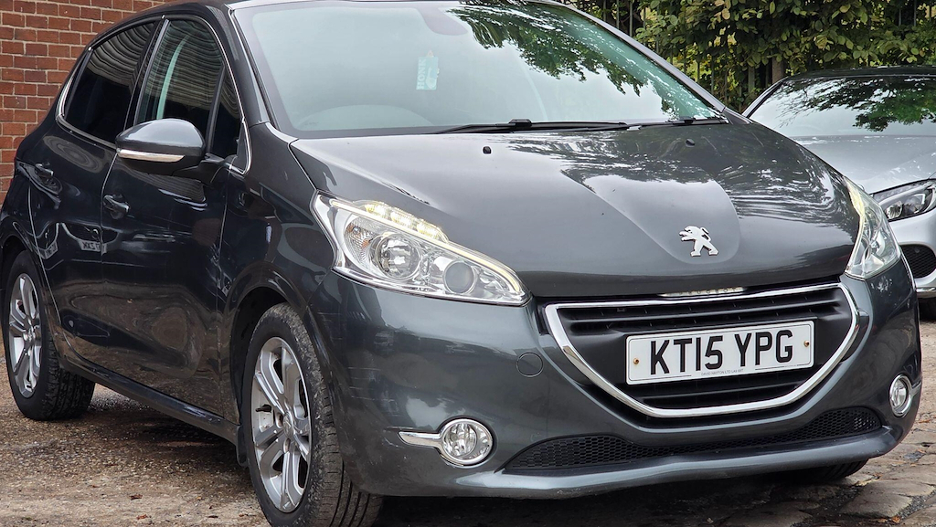 Peugeot 208 1.6 E-hdi Allure Euro 5 Ss
