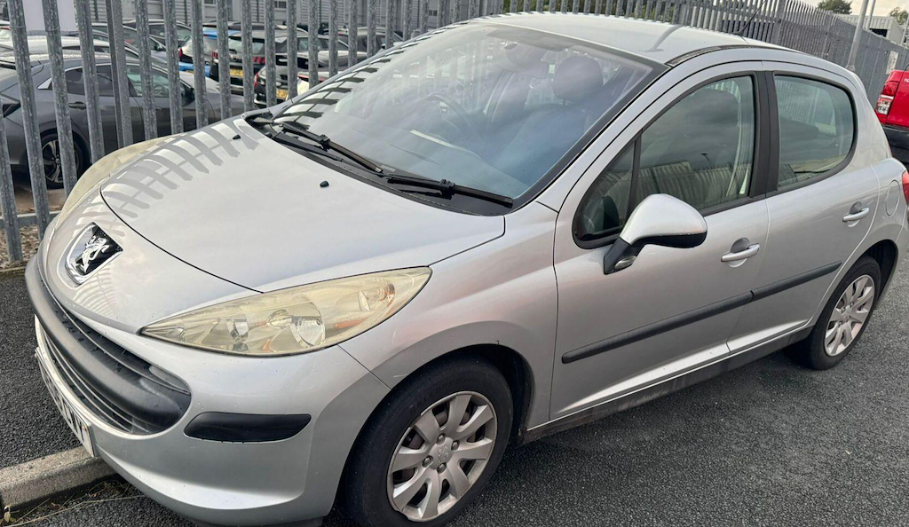 Peugeot 207 1.4 16V S  #3