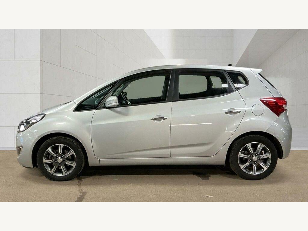 Hyundai Ix20 Blue Drive Se Euro 6 Ss Silver #6