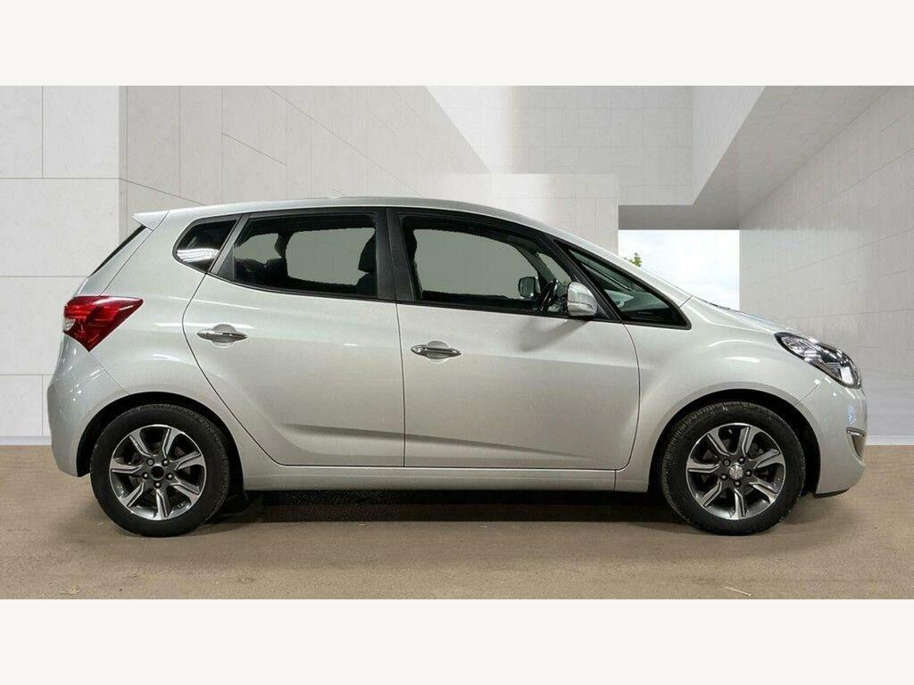 Hyundai Ix20 Blue Drive Se Euro 6 Ss Silver #5