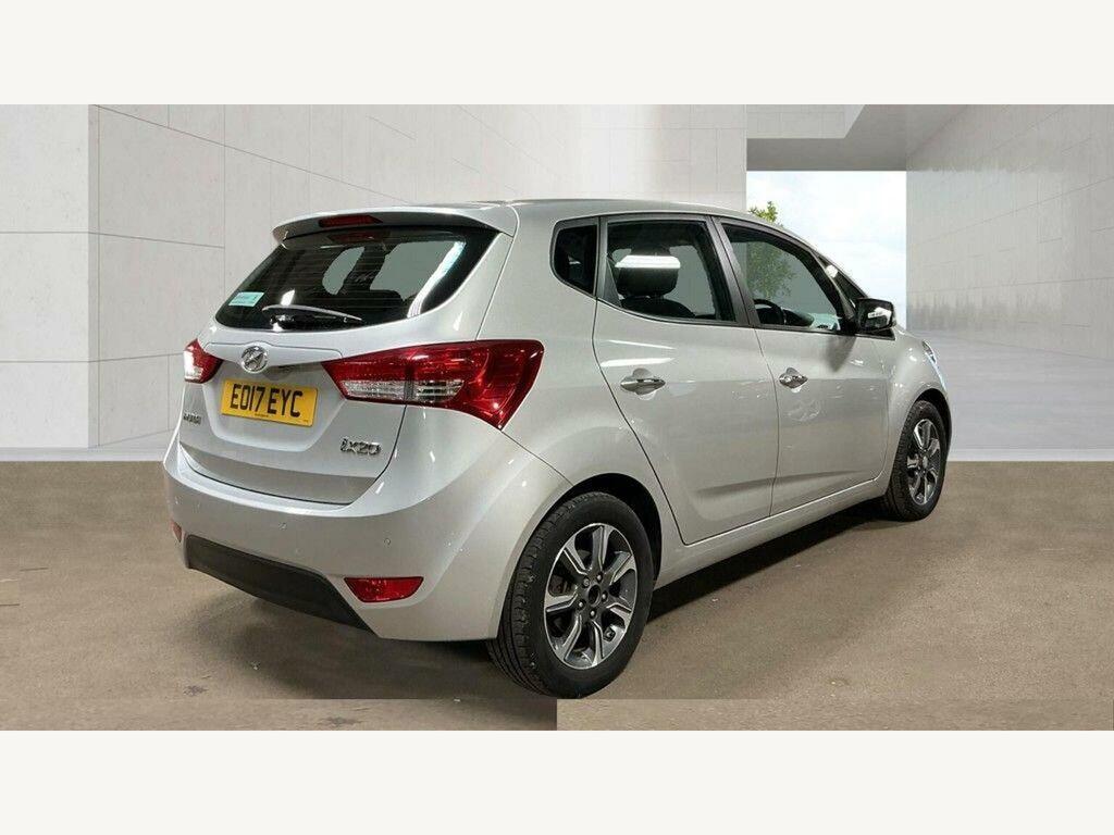 Hyundai Ix20 Blue Drive Se Euro 6 Ss Silver #4