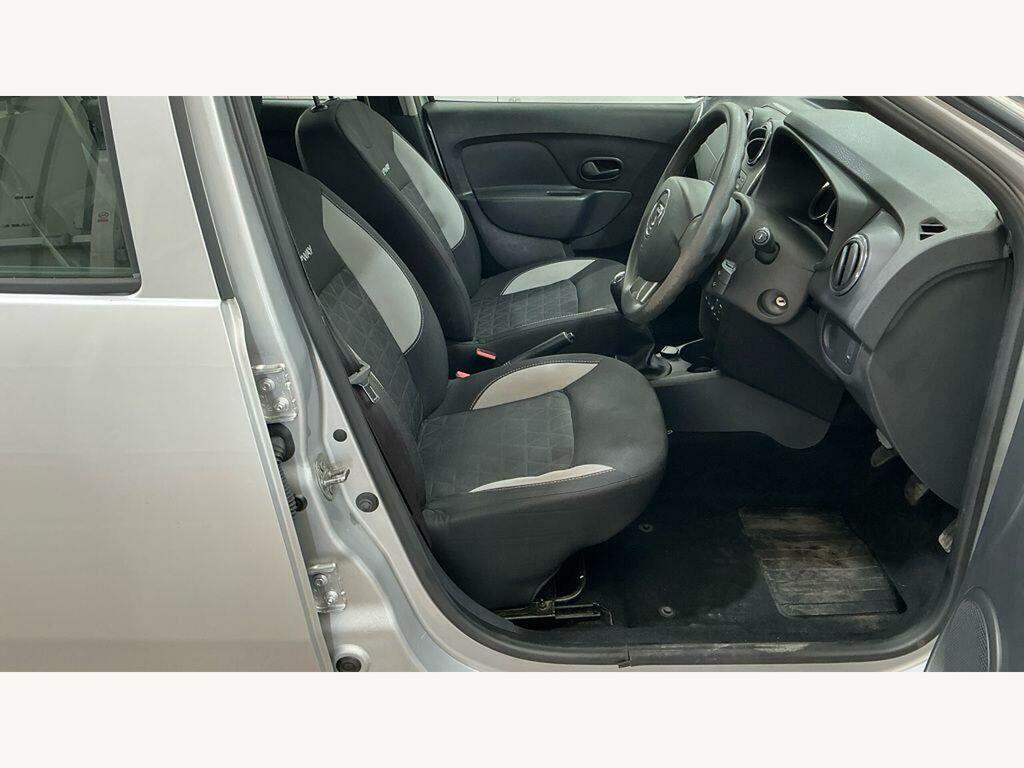 Dacia Sandero Stepway Hatchback White #9