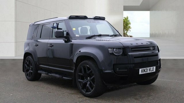 Land Rover Defender 110 2021 Genuine Urban Kit 3.0 D250 Mhev Se Suv Black