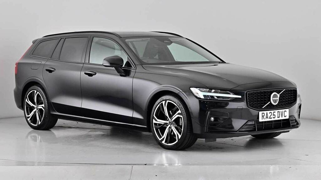 Volvo V60 Ultra, B4 Mild Hybrid, Dark Black
