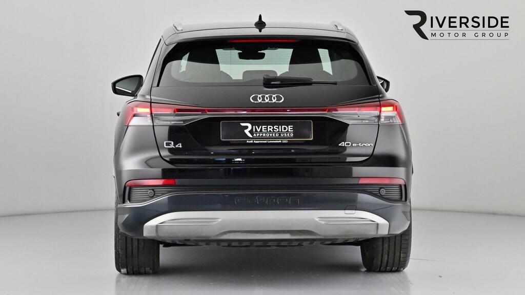 Audi Q4 E Tron 40 Sport 82Kwh YS23WMZ Black #5