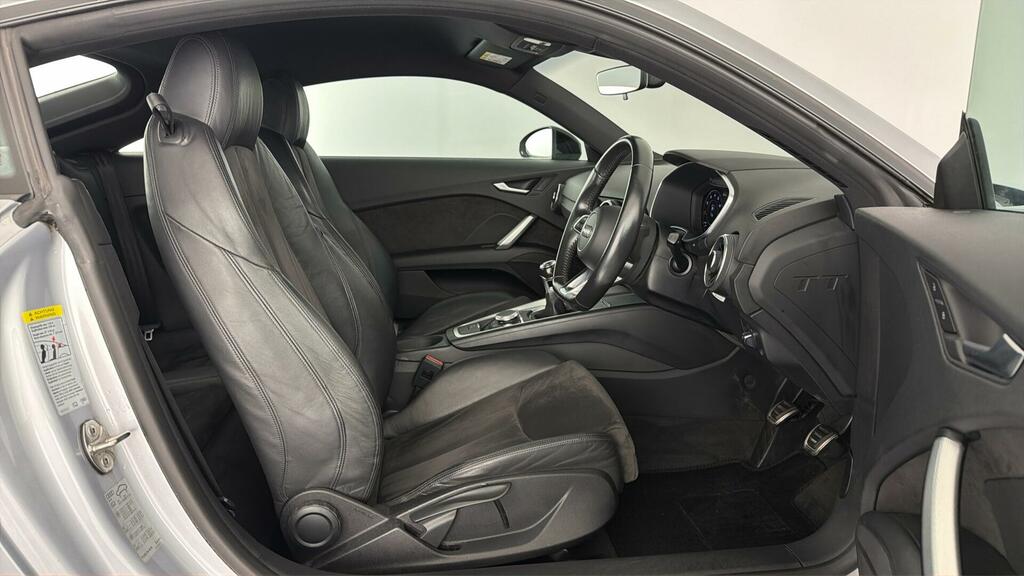 Audi TT Ro Black Edition #20
