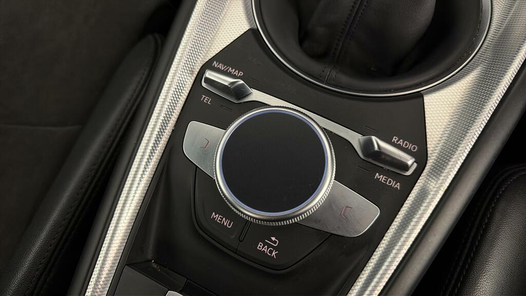 Audi TT Ro Black Edition #32