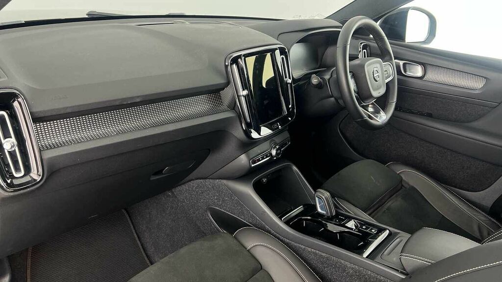 Volvo XC40 R-design, T3 AU22LSC Grey #3