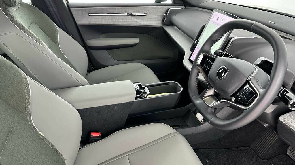Volvo EX30 Ultra, P5 Long Range Saving On New Blue #3