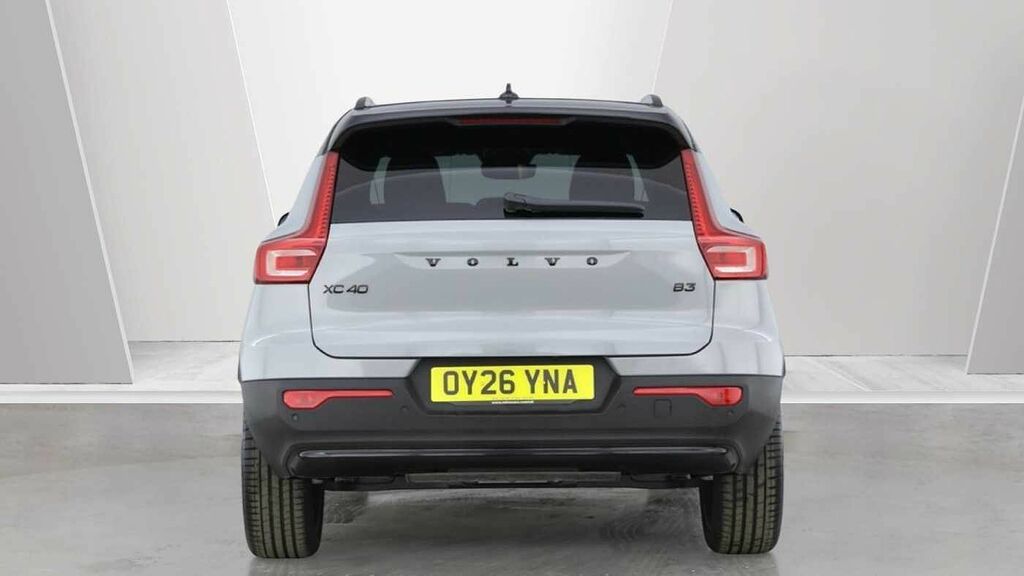 Volvo XC40 2.0 B3p Plus Black Edition Blue #4