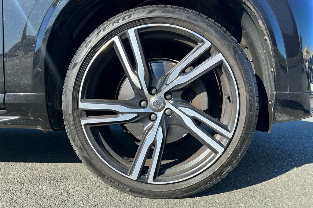 Volvo XC90 D5 Powerpulse Awd R-design Huge Specifi Black #5