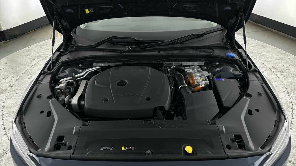 Volvo V90 Plus Blue #14