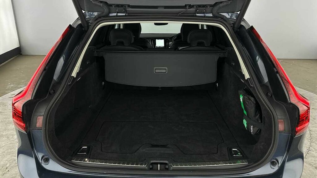 Volvo V90 Plus Blue #13