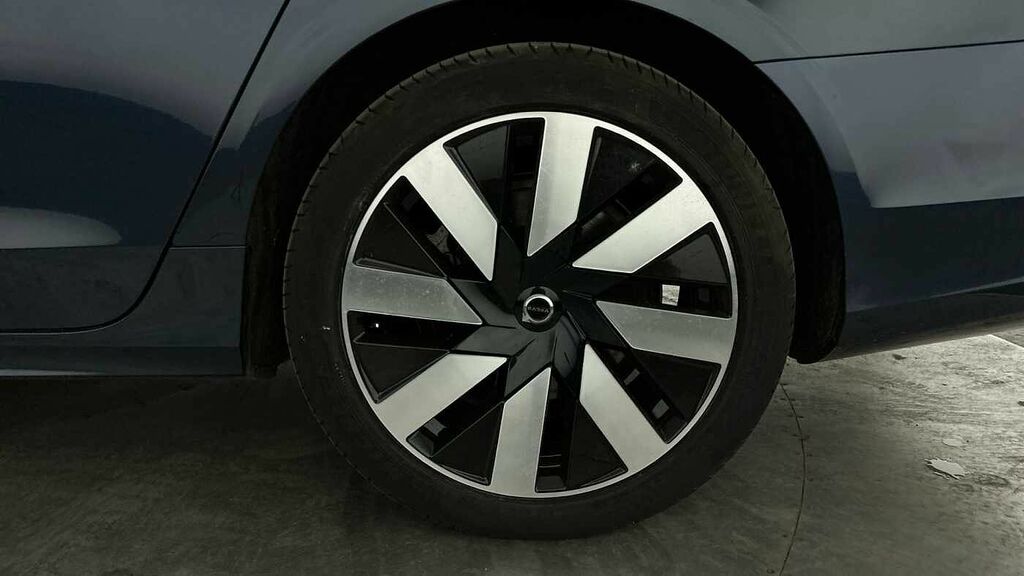 Volvo V90 Plus Blue #15
