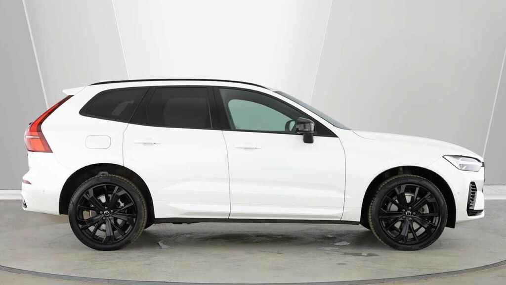 Volvo XC60 Black Edition Ultra, T8 Awd Plug-in Hybrid, Electr White #5