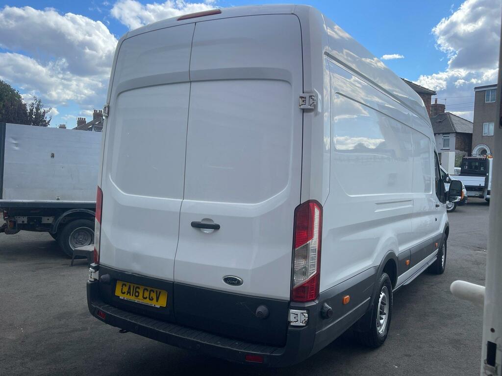 Ford Transit Custom 2.2 Transit 350 123.3 Bhp CA16CCV White